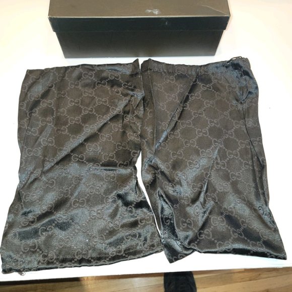 Gucci Black and Cream Heels - Picture 7 of 7